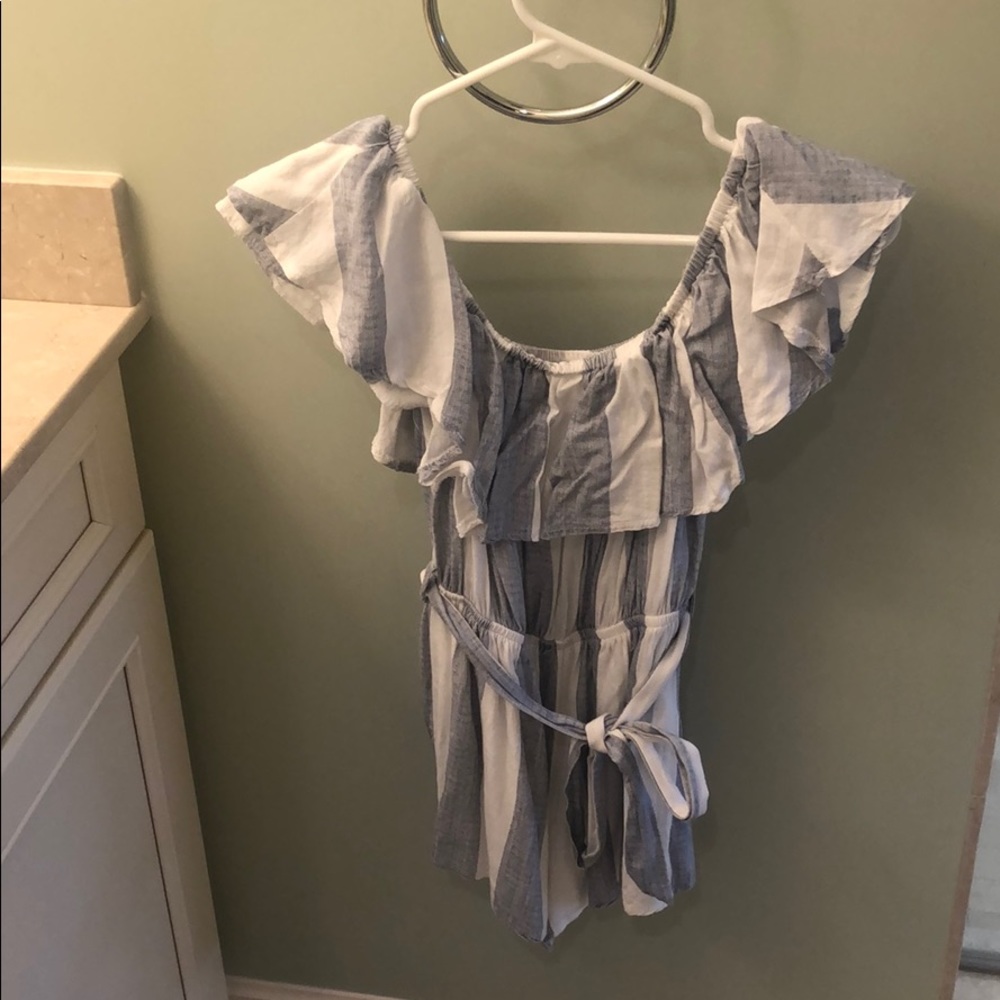 LF romper: brand SEEK